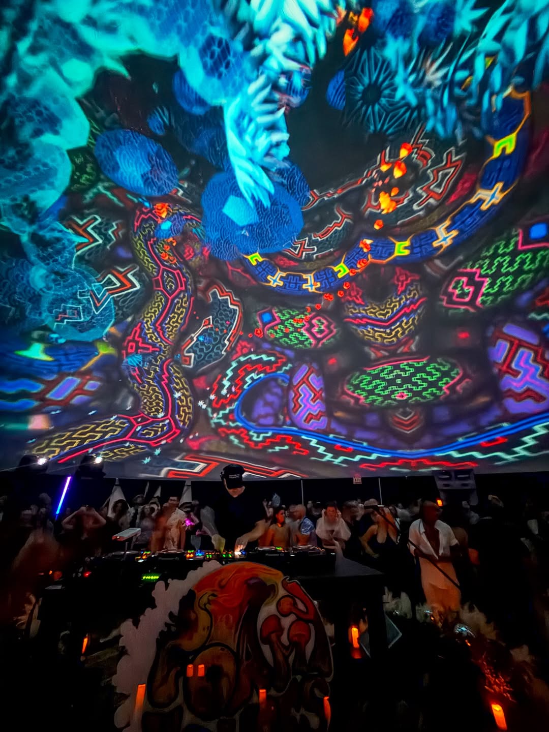 Portal dome Alex Grey cosmian